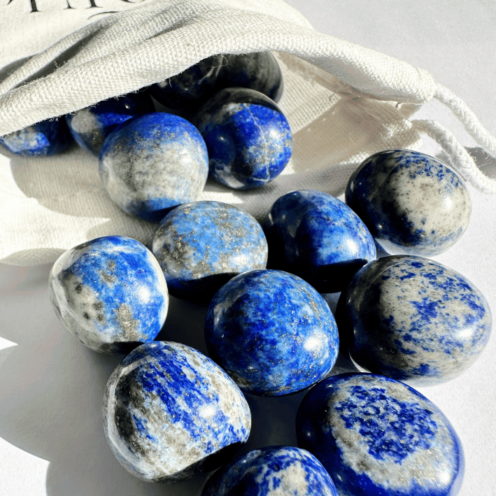 Lapislazuli — Lapislazuli Kristall & Trommelstein